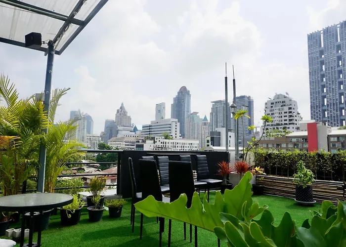 Silom Soi 3 Hash Hip And Funky With Rooftop View *