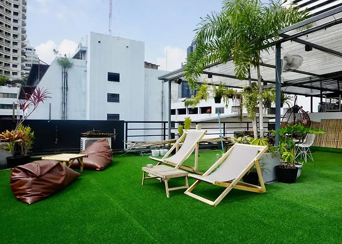 Silom Soi 3 Hash Hip And Funky With Rooftop View Banguecoque