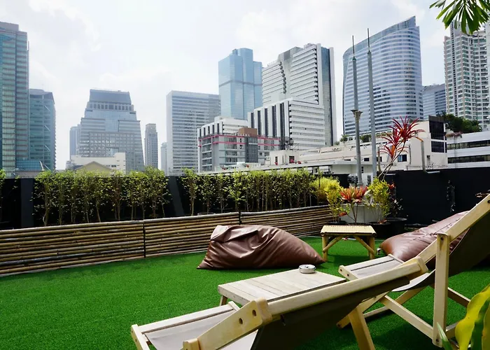 Silom Soi 3 Hash Hip And Funky With Rooftop View Banguecoque